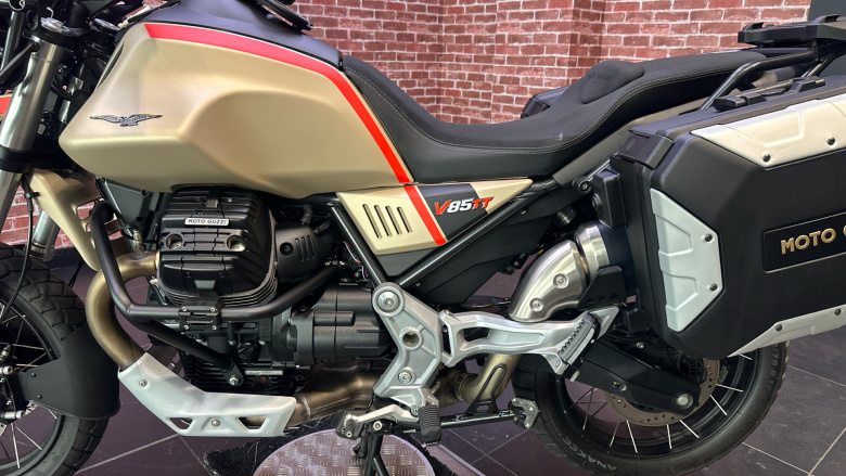 Moto Guzzi Tt V85 TT Travel Edition E5 (21MY)